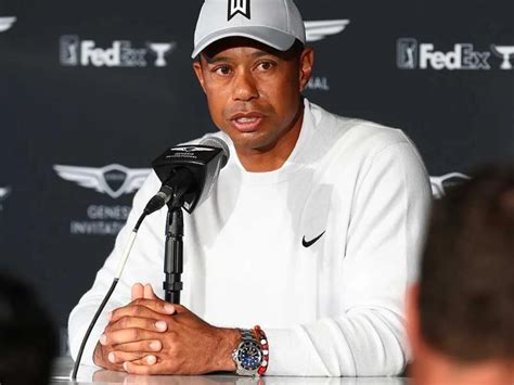 tiger woods rolex sea dweller